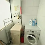 Stylish 1Br In Gaia Near Porto, Sleeps 4 Vila Nova de Gaia