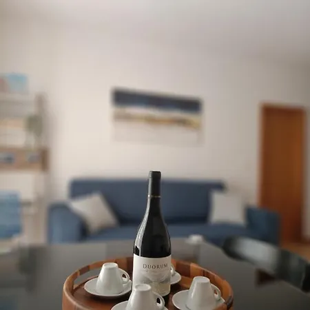 Stylish 1br In Gaia Near Porto, Sleeps 4 Apartmán *