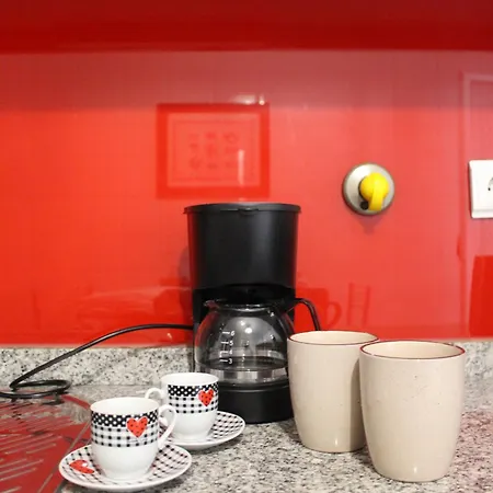 Modern 1br For 4 - Great For Long Stays, 10 Min To Attractions