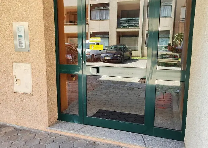 Lägenhet Modern 1br For 4 - Great For Long Stays, 10 Min To Attractions *